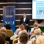 İzmir Narlıdere’de 3. Yaş Üniversitesi