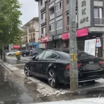 Düzce’de kaldırımlar araç işgali altında!