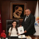 Adana Büyükşehir’e küçük başkan!