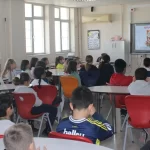 Aliağa ve Bergama’da akran zorbalığı ve şiddete karşı nezaket eğitimi
