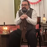 Bursalı meddah tarihi kültürel mirası geleceğe taşıyor