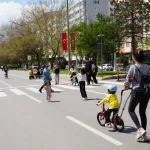  Eskişehir’de sokaklar müziğe açıldı