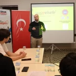 Gençler Osmangazi’nin ışığında doğru bilginin izini sürüyor