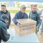 Kocaeli Büyükşehir, balıkçılara malzeme dağıttı