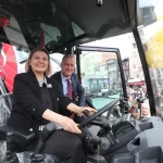 Kocaeli’de İzmit Belediyesi araç filosunu büyüttü