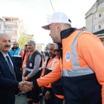 Kocaeli Gebze’de bahar temizliği devam ediyor